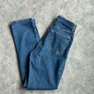Abercrombie 90s slim straight ultra high rise